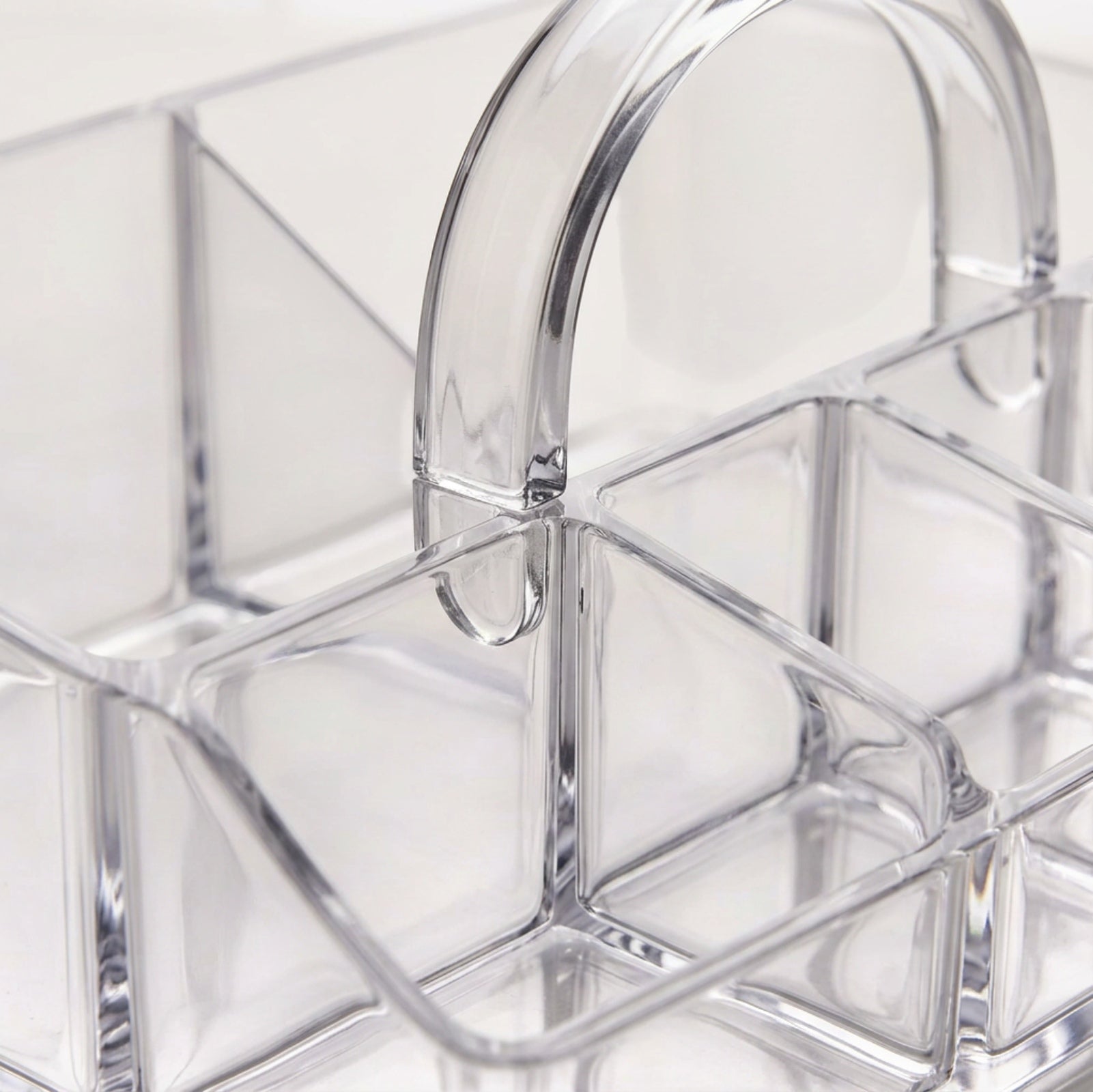 Layeo Clear Acrylic Stepped Cosmetic Caddy with Handle - Detail view
